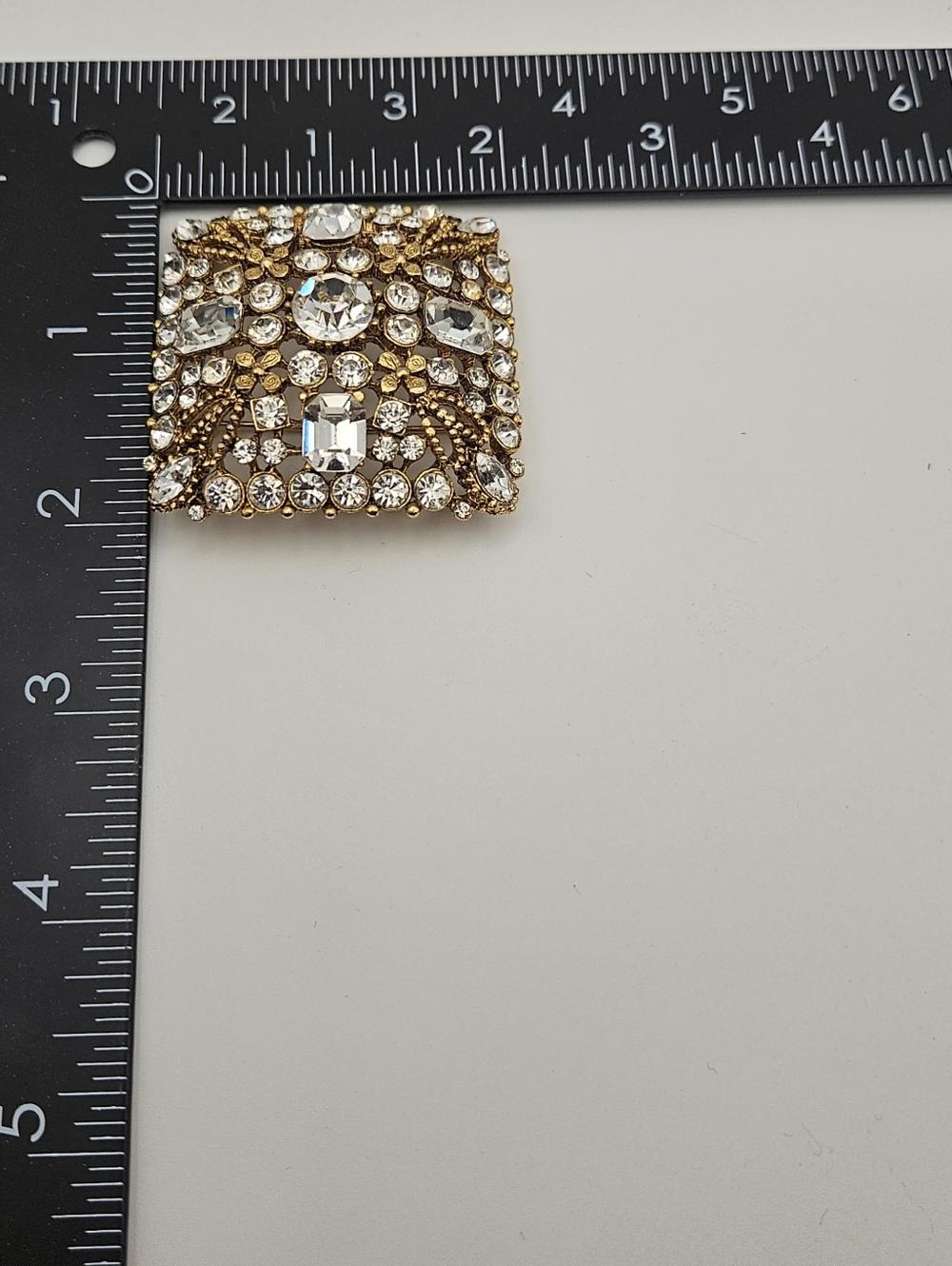 Vintage Capri Signed Rhinestone Brooch Square Gold Tone Openwork Geometric Pin - Picture 6 of 7